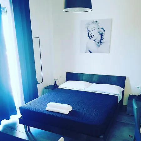 Un Passo Dal Mare Marina לינה וארוחת בוקר