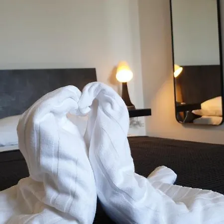 Bed & Breakfast Un Passo Dal Mare Marina *