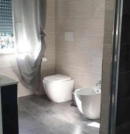 Un Passo Dal Mare Marina 住宿加早餐酒店