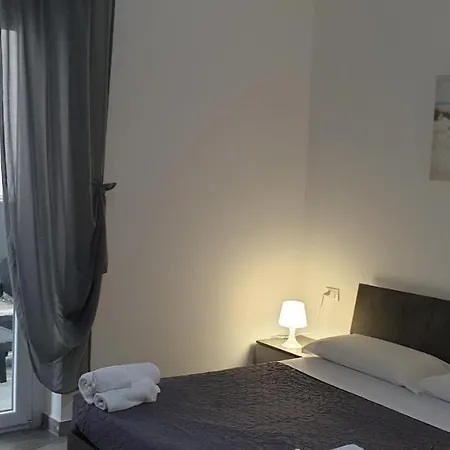 Bed & Breakfast Un Passo Dal Mare Marina *