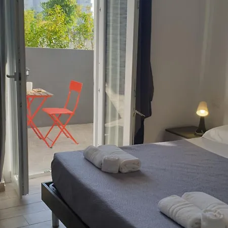 Un Passo Dal Mare Marina 新萨尔沃