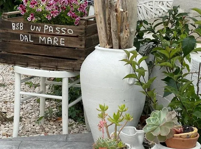 Un Passo Dal Mare Marina 3*