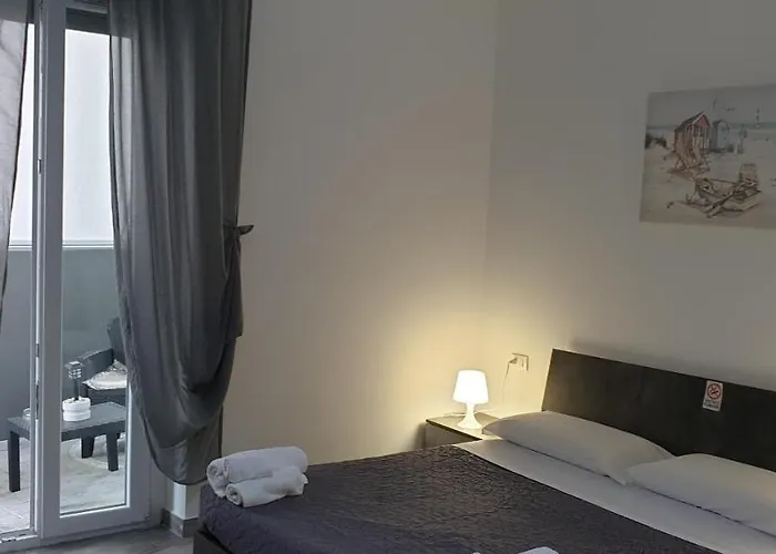 Bed & Breakfast Un Passo Dal Mare Marina 3*