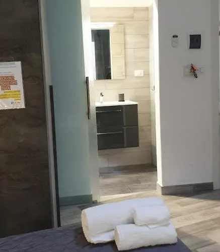 Un Passo Dal Mare Marina Bed & Breakfast 3*