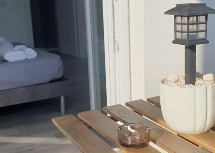 Un Passo Dal Mare Marina Bed & Breakfast